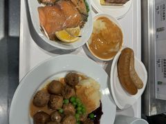 香烤三文鱼配时蔬-宜家·瑞典风味餐厅(无锡店)