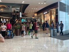 -东荟城名店仓