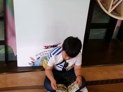 -钟书阁(松江泰晤士小镇店)