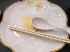 -多嘴超级肉蟹煲(中街恒隆故宫店)