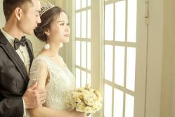 -易摄影婚纱摄影工作室