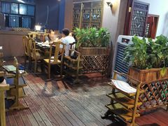 露天位-渝宗老灶火锅(巴国城店)