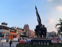 -海底捞火锅(珠影星光城夜宵主题店)