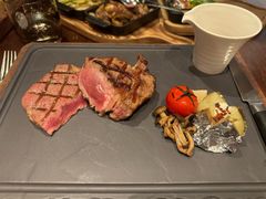 -恰餐厅及酒吧 CHAR Bar & Grill (北京丽都皇冠假日店)