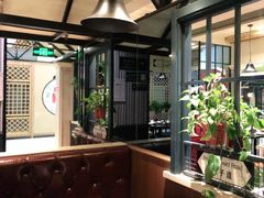 -高第街56号餐厅(银座商城玉函店)