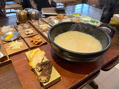 -银米·云南传统过桥米线(双廊黑金冠店)