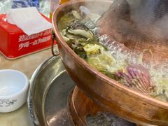 -一口猪海鲜浑锅·东北家常菜