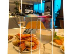 -深圳国际会展中心希尔顿酒店(前海华发冰雪世界店)