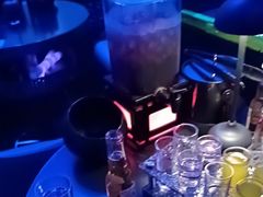 -赤红音乐现场(浦东金桥路店)
