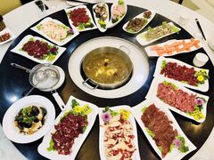 -六扇门潮汕牛肉火锅(BGC店)