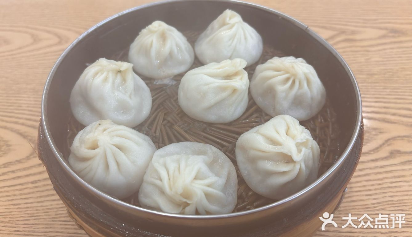 绝赞推荐！上海20年本地小笼包店