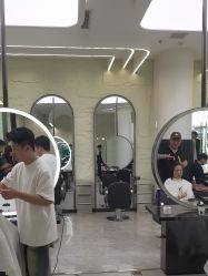 -慕名造型