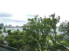 -上海滴水湖皇冠假日酒店