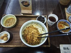 -蟹上黄·蟹黄面·江南糖水(人民广场店)