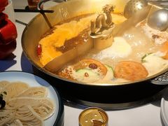 -小龙翻大江文化火锅(宽窄店)