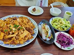 -壹阁胡羊焖饼(特色小吃街店)