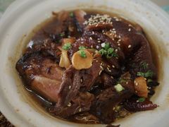 -老码头黑皮肘子锅包肉熏酱水饺(文政街店)