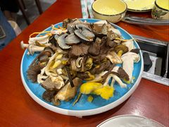 -菌之家·专业纯野生菌火锅·特色炒菌