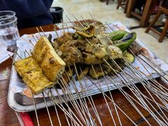 -雷哥烧烤(丰储街店)