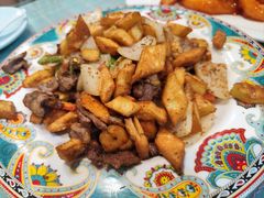 新疆馕丁炒肉-山玲湾新疆菜(立清路店)