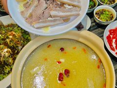 -江湖黑大兔(杨家坪店)