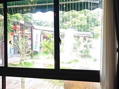 -湘力力小院·鱼汤泡饭(枫林路店)