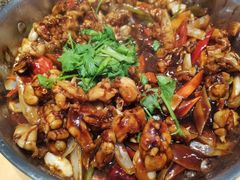 酱汁香辣焖牛蛙-黄记煌三汁焖锅(欢乐海岸店)