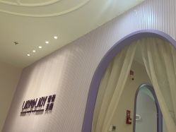 -孔雀手美甲美睫护理