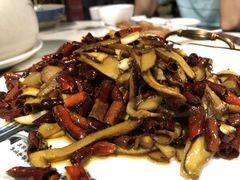 -蔼若春.传承三十年云南菜(金碧公园店)