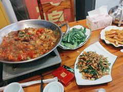 -梁姐啤酒鱼(兴坪古镇店)
