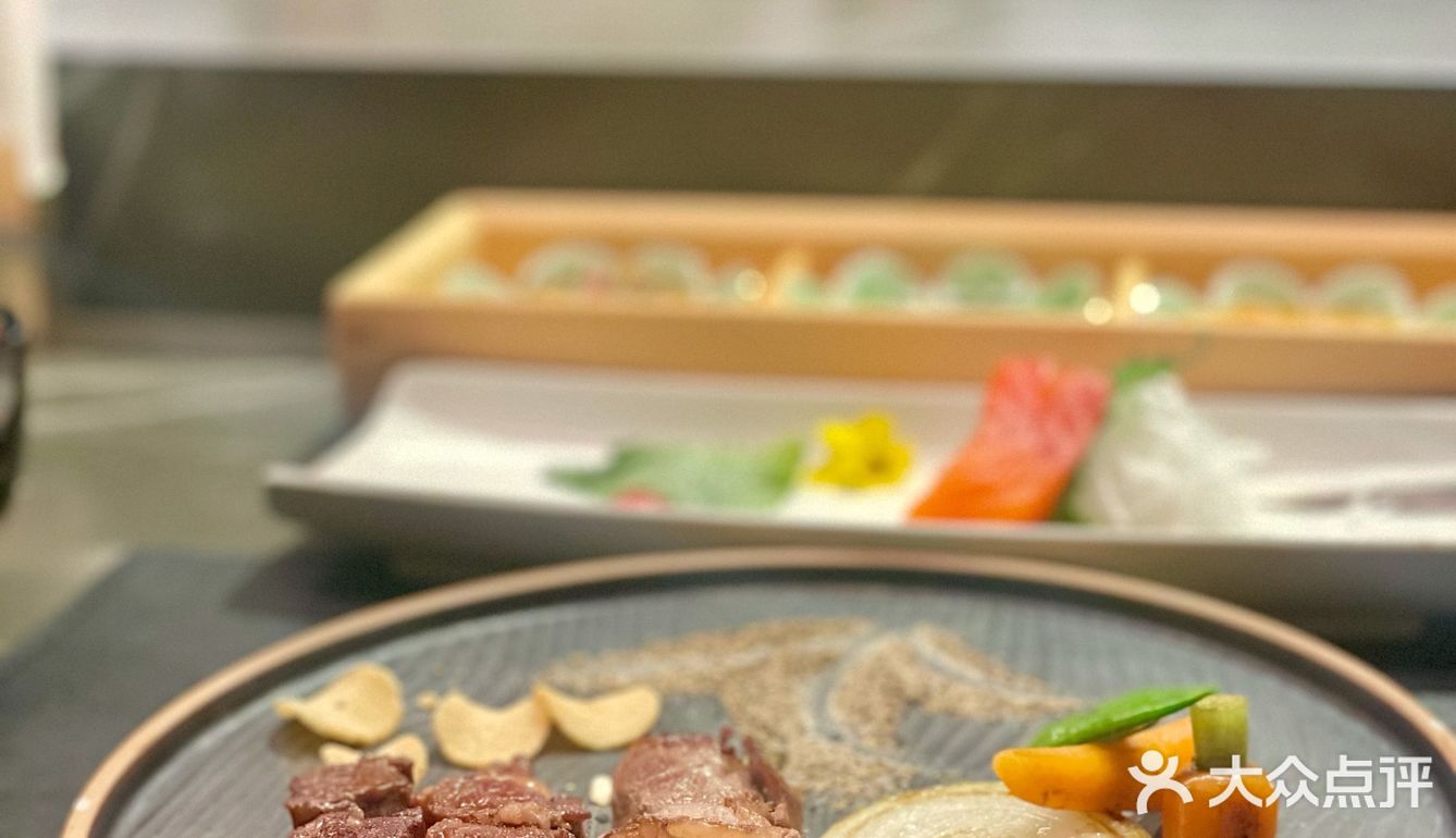 忘吃甜品和水果就走了…