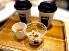 -LAVAZZA 拉瓦萨咖啡(北外滩来福士店)