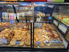 -米霍姆面包(铂金大润发店)