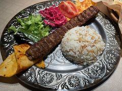 -梅夫娜土耳其餐厅.清真HALAL
