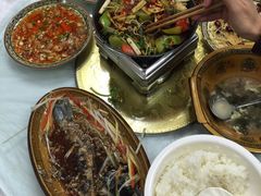 -乡土特色.冷锅鱼.牦牛肉汤锅