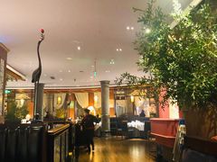 -八府香鸭·啫啫煲(华山路店)