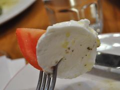 卡普里色拉-La Tavernetta(Bar à Vin)(乌鲁木齐路店)