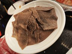 屠场鲜毛肚-三江两海老火锅(北京首店)