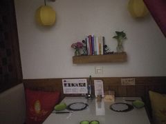 -一叶一世界•素食餐厅(环球中心店)