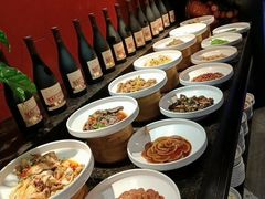 -钱小奴创意自助餐厅·山野黑猪肉畅吃(苏州昆山招商花园城店)