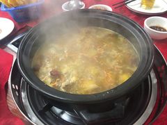 -花苑美食横琴生蚝火锅(拱北粤华路店)