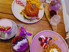 -FLOVIE FLORIST CAFE