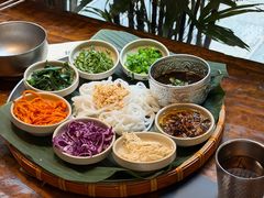 -银米·云南传统过桥米线(双廊黑金冠店)