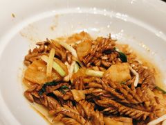 -闫府私房菜·老字号(恒隆店)