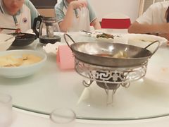 -梅花香里大酒店(郁金香路店)