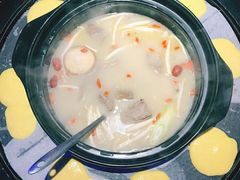-三人行骨头王火锅(长寿店)