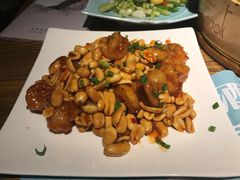 -胡桃里音乐酒馆(环亚凯瑟琳广场店)