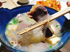 金陵鸭血粉丝汤-弄堂小笼包(西青中北永旺购物中心店)
