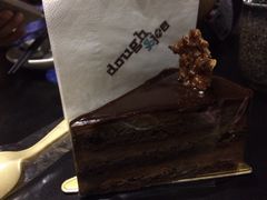 -Dough&Joe团憩(瑞虹天地月亮湾店)