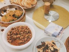 -围龙屋客家食府(福田店)